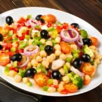 Best Ensalada De Garbanzos Near Me